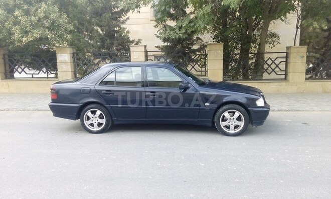 Mercedes C 180 1997, 291,000 km - 1.8 l - Bakı