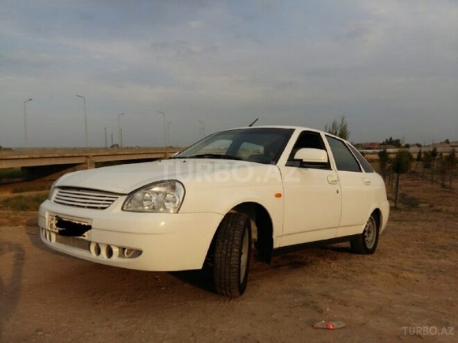 LADA (VAZ) Priora 2012, 173,000 km - 0.2 л - Salyan