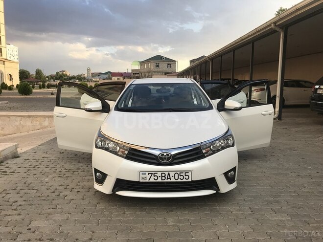 Toyota Corolla 2015, 72,000 km - 1.5 l - Bakı