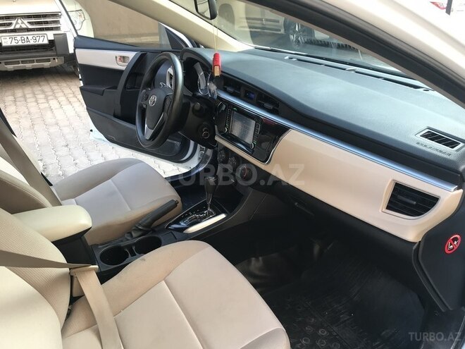 Toyota Corolla 2015, 72,000 km - 1.5 l - Bakı