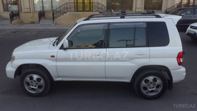 Mitsubishi Pajero io 1999, 273,761 km - 1.8 l - Bakı