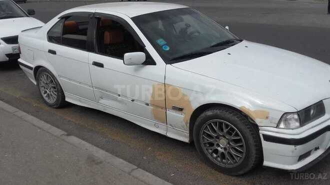 BMW 318 1996, 340,000 km - 1.8 l - Bakı