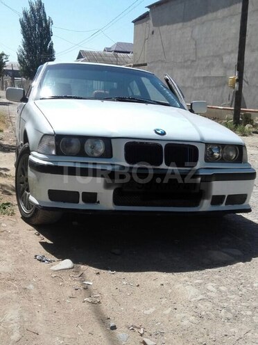 BMW 318 1996, 340,000 km - 1.8 l - Bakı