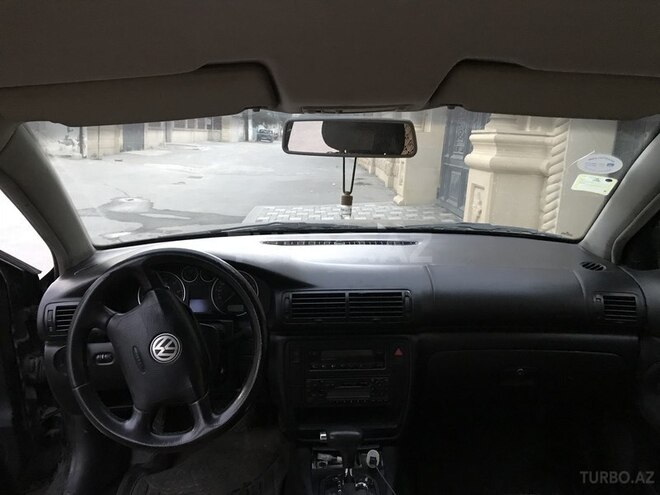 Volkswagen Passat 2001, 351,000 km - 1.8 l - Bakı