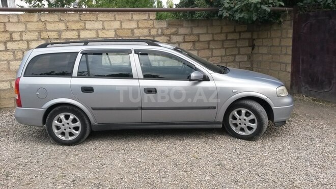 Opel Astra 2001, 315,000 km - 1.6 l - Qusar