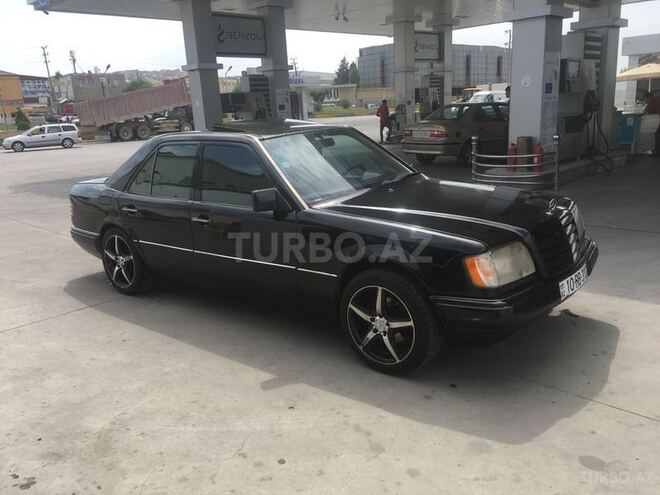 Mercedes E 220 1994, 350,000 km - 2.2 л - Bakı