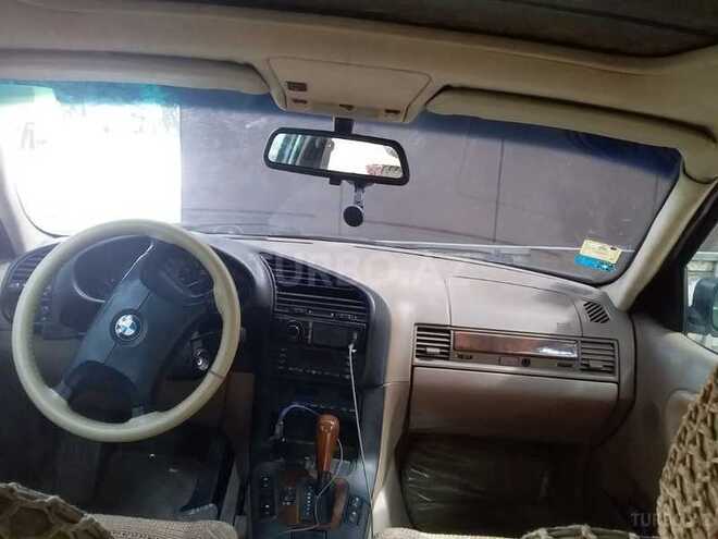 BMW 318 1997, 282,370 km - 1.8 l - Sumqayıt