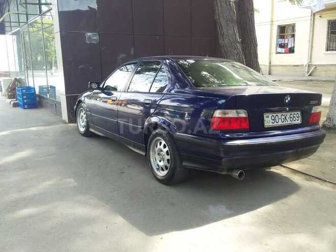 BMW 318 1997, 282,370 km - 1.8 l - Sumqayıt