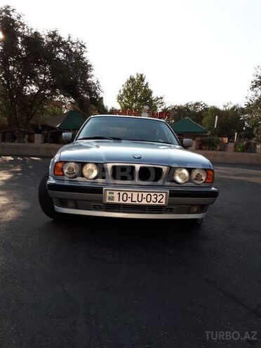 BMW 525 1995, 300,000 km - 2.5 л - Bakı