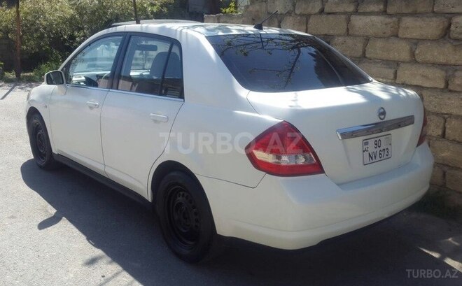 Nissan Tiida 2006, 305,000 km - 1.6 л - Bakı