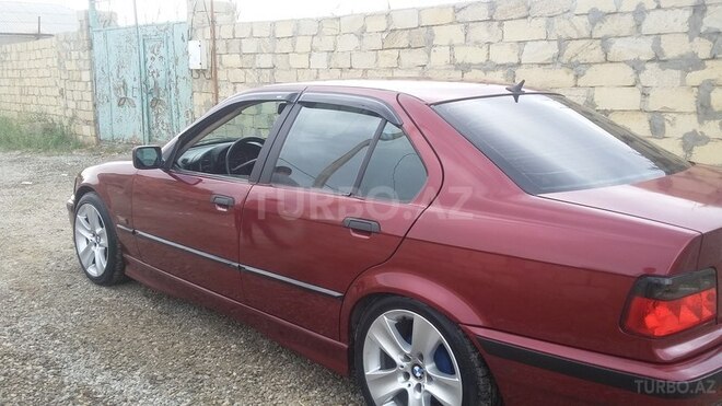 BMW 316 1992, 234,561 km - 1.8 l - Sumqayıt
