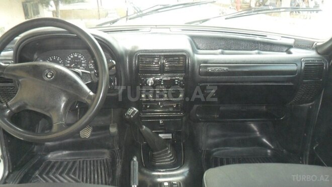GAZ 31105 2004, 173,441 km - 2.3 l - Bakı