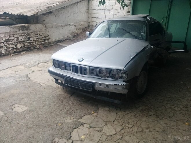 BMW 520 1994, 360,000 km - 0.2 l - Bakı
