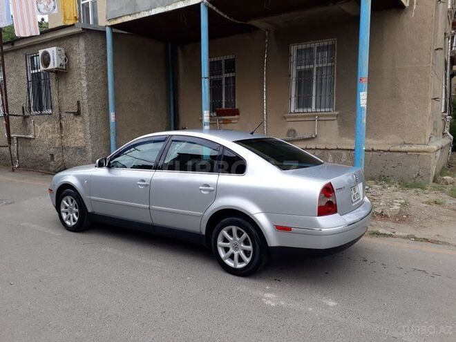 Volkswagen Passat 2003, 188,235 km - 1.8 l - Sumqayıt