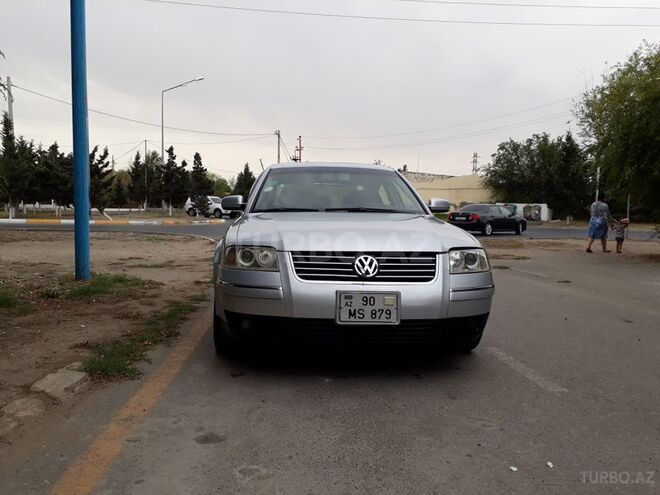 Volkswagen Passat 2003, 188,235 km - 1.8 l - Sumqayıt