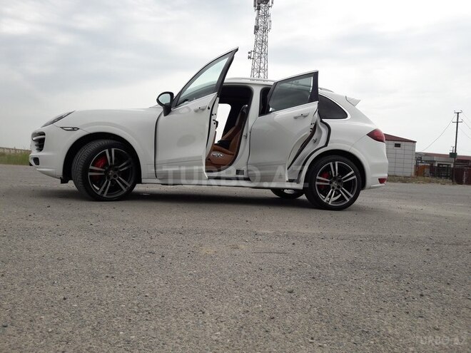 Porsche Cayenne GTS 2012, 141,000 km - 4.8 l - Bakı