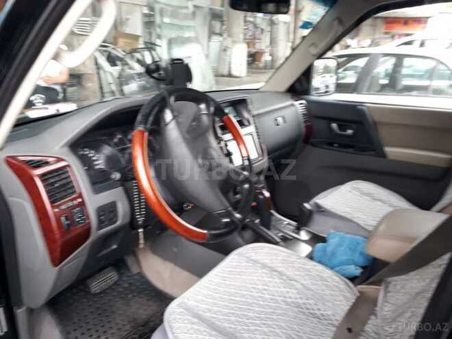 Mitsubishi Pajero 2006, 277,412 km - 3.0 л - Bakı