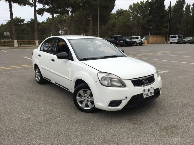 Kia Rio 2009, 230,000 km - 1.4 l - Sumqayıt