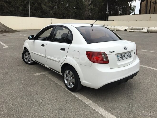 Kia Rio 2009, 230,000 km - 1.4 l - Sumqayıt