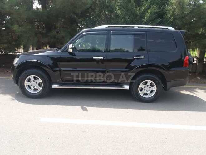 Mitsubishi Pajero 2007, 182,000 km - 3.0 l - Gəncə