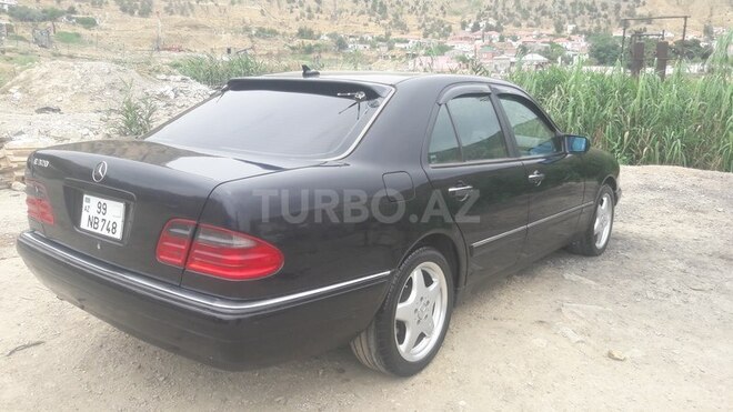 Mercedes E 320 1999, 370,000 km - 3.2 l - Bakı