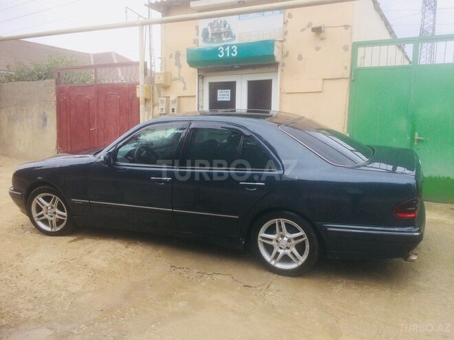 Mercedes E 220 2001, 282 km - 2.2 л - Şəmkir
