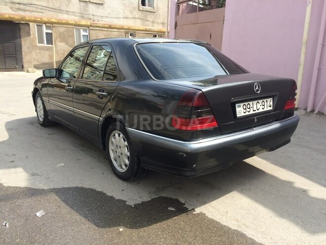 Mercedes C 180 1995, 366,000 km - 1.8 l - Bakı