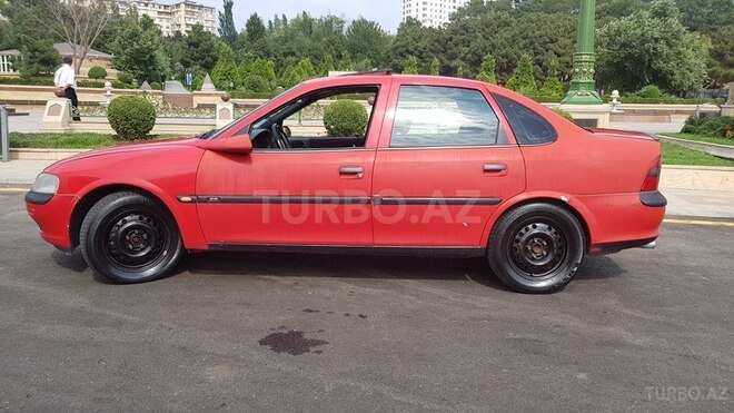 Opel Vectra 1998, 259,000 km - 2.0 l - Bakı