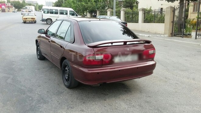Mitsubishi Lancer 2000, 170,000 km - 1.6 l - Bakı