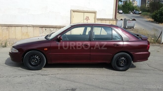 Mitsubishi Lancer 2000, 170,000 km - 1.6 l - Bakı