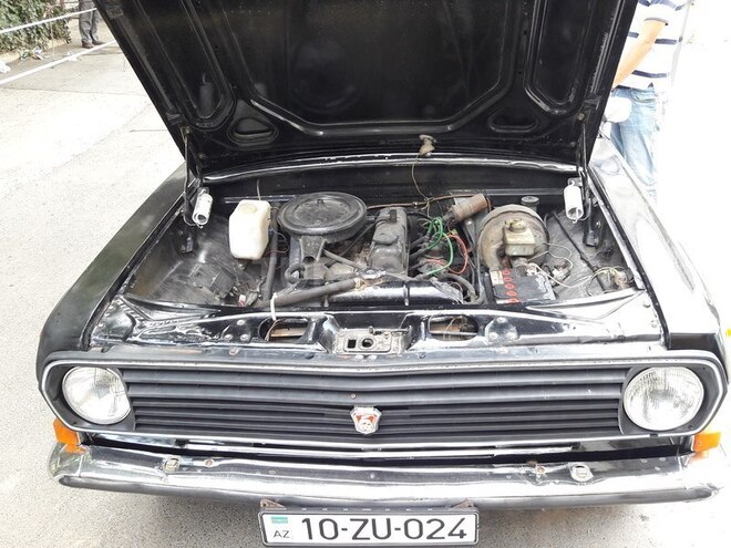 GAZ 24 1985, 123,456 km - 2.4 l - Bakı