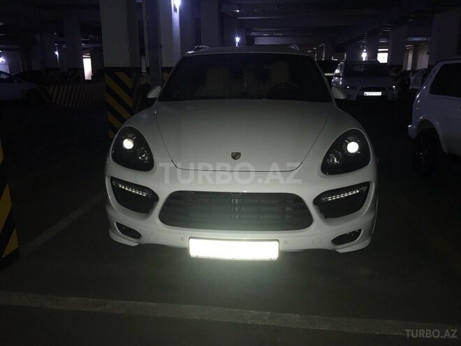 Porsche Cayenne GTS 2014, 20,700 km - 4.8 л - Bakı