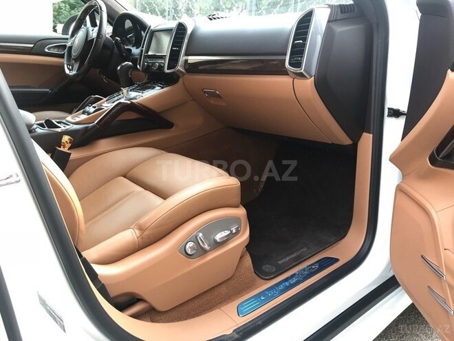 Porsche Cayenne GTS 2014, 20,700 km - 4.8 л - Bakı