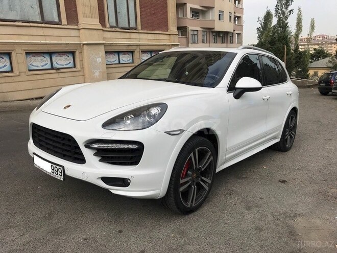 Porsche Cayenne GTS 2014, 20,700 km - 4.8 л - Bakı
