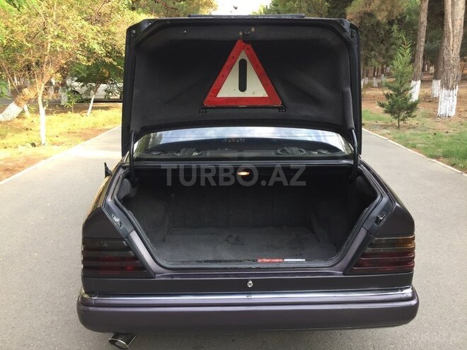 Mercedes E 200 1991, 375,000 km - 2.0 l - Sumqayıt