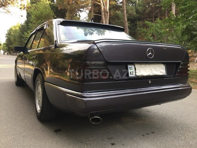 Mercedes E 200 1991, 375,000 km - 2.0 l - Sumqayıt