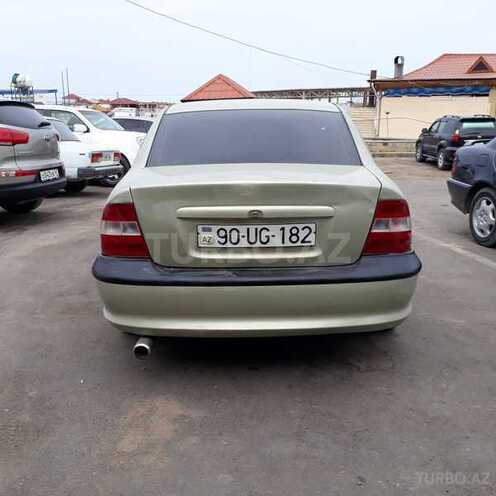 Opel Vectra 1997, 235,000 km - 2.0 l - Ağsu