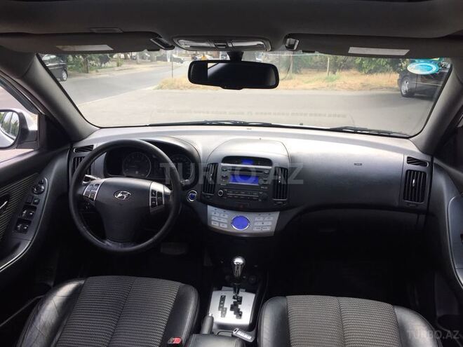 Hyundai Elantra 2009, 197,000 km - 1.6 l - Bakı