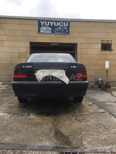 Mercedes C 220 1998, 234,444 km - 2.2 l - Bakı