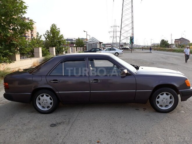 Mercedes E 200 1991, 565,000 km - 2.0 l - Bakı