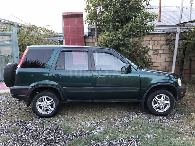 Honda CR-V 2001, 185,000 km - 2.0 л - Yevlax