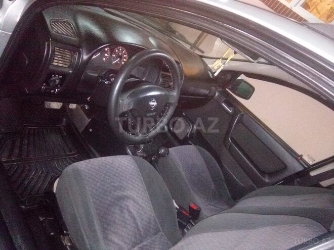 Opel Astra 2001, 21,000 km - 1.6 l - Xaçmaz