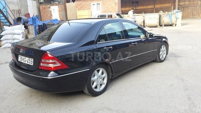 Mercedes C 240 2000, 255,000 km - 2.6 л - Bakı
