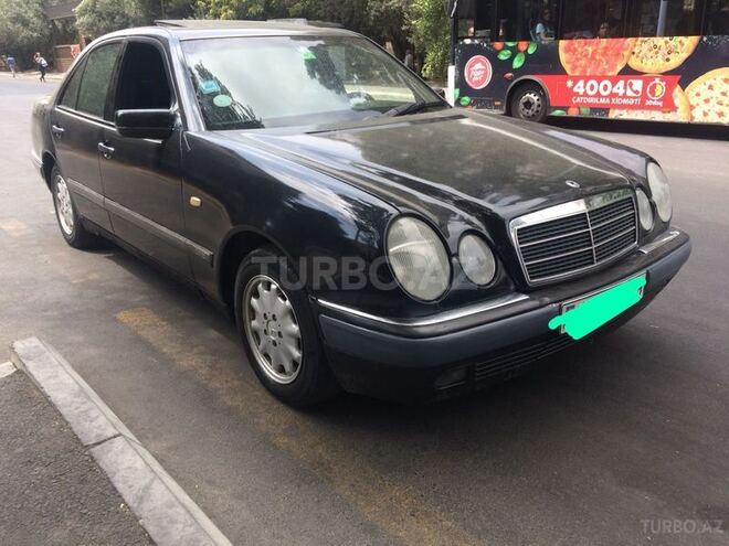Mercedes E 230 1997, 276,023 km - 2.3 л - Bakı