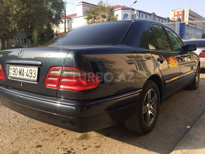 Mercedes E 240 1998, 230,000 km - 2.4 l - Bakı