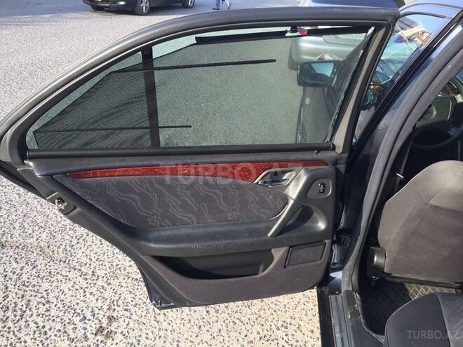 Mercedes E 240 1998, 230,000 km - 2.4 l - Bakı