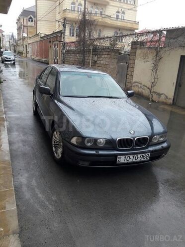 BMW 523 1999, 197,000 km - 0.3 л - Bakı
