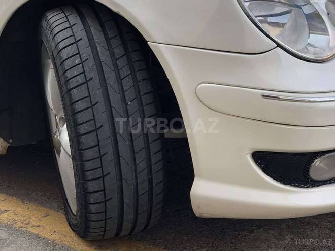 Mercedes C 230 2005, 260,000 km - 1.8 l - Göygöl