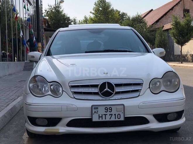 Mercedes C 230 2005, 260,000 km - 1.8 l - Göygöl