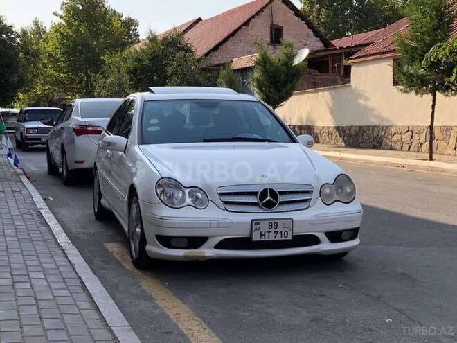 Mercedes C 230 2005, 260,000 km - 1.8 l - Göygöl